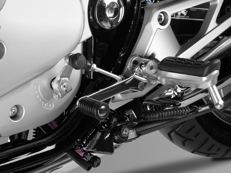 Illustration for article titled Can A 6th Gear Fix The 2014 Honda CB1100?